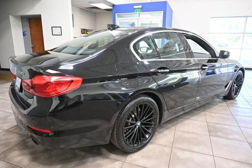 Jet Black 2018 BMW 530 xDrive