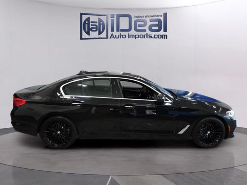 Jet Black 2018 BMW 530 xDrive