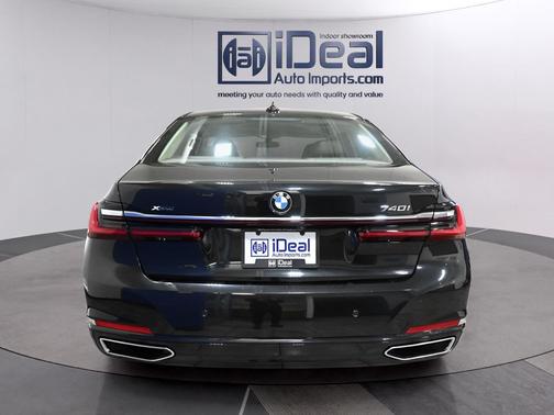 2020 BMW 740 xDrive