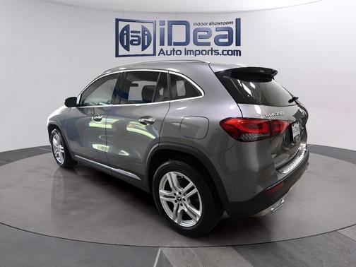 Mountain Grey Metallic 2021 Mercedes-Benz GLA 250 Base 4MATIC