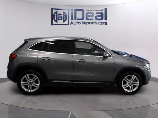 Mountain Grey Metallic 2021 Mercedes-Benz GLA 250 Base 4MATIC