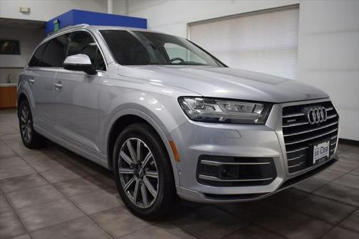 2019 Audi Q7 55 Premium Plus