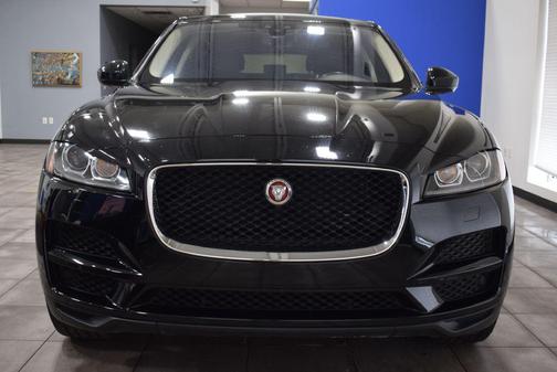 2019 Jaguar F-PACE PRESTIGE