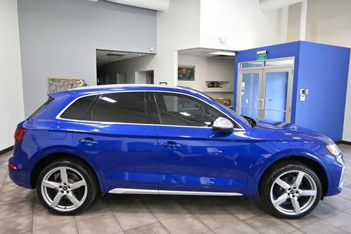 Ultra Blue Metallic 2022 Audi SQ5 3.0T Premium Plus