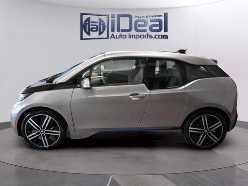 Ionic Silver Metallic w/BMW i Frozen Blue Accent 2014 BMW i3 Base w/Range Extender