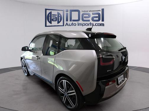Ionic Silver Metallic w/BMW i Frozen Blue Accent 2014 BMW i3 Base w/Range Extender