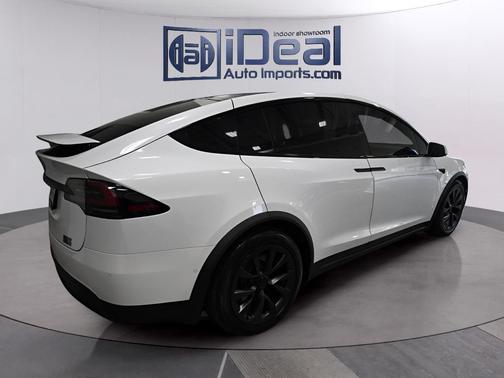 Pearl White Multi-Coat 2022 Tesla Model X Plaid Tri Motor All-Wheel Drive