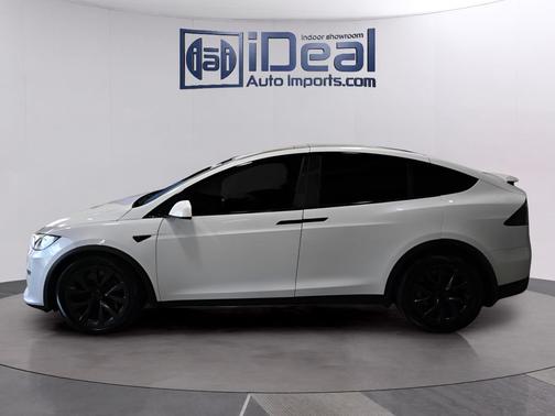 Pearl White Multi-Coat 2022 Tesla Model X Plaid Tri Motor All-Wheel Drive