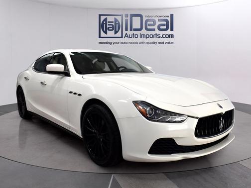 2014 Maserati Ghibli Base