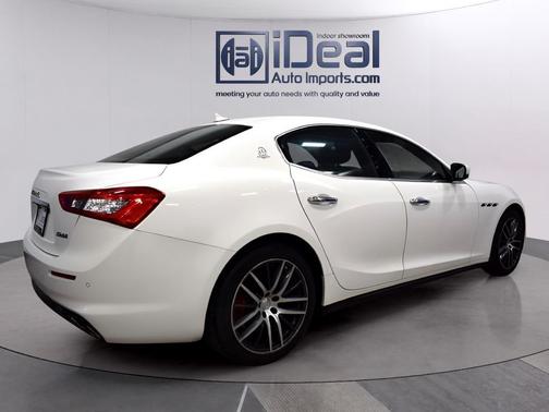 2019 Maserati Ghibli S Q4