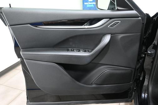 2017 Maserati Levante Base