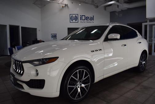 2017 Maserati Levante Base