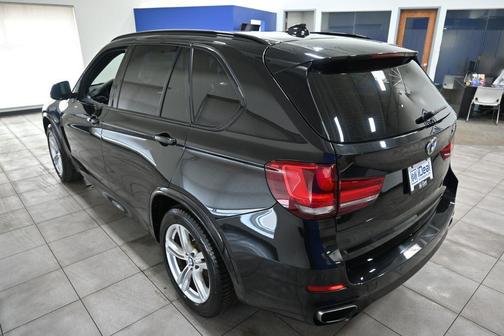 BLACK 2018 BMW X5 xDrive35i