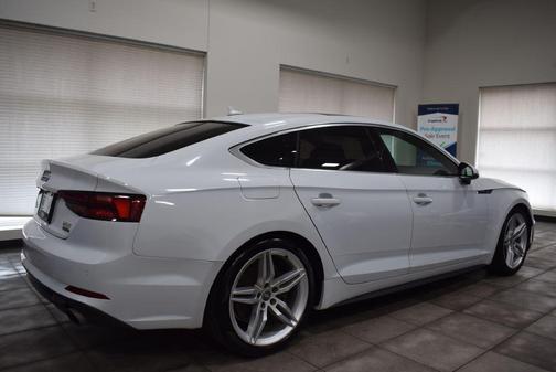 2018 Audi A5 2.0T Premium Plus