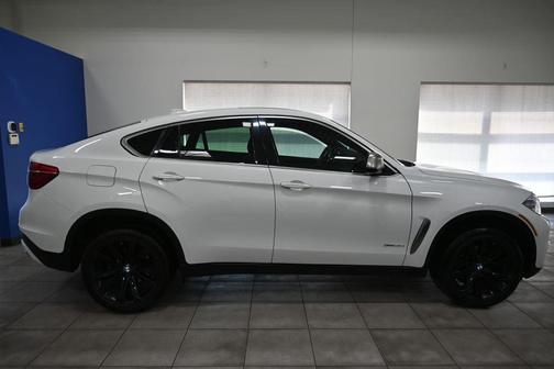 Alpine White 2019 BMW X6 xDrive35i