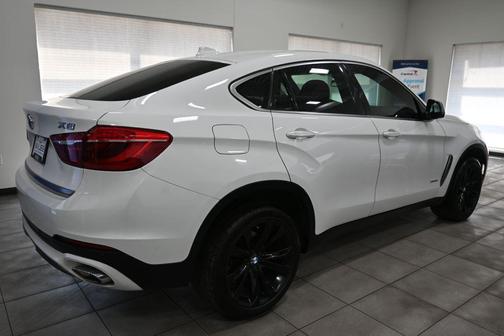 Alpine White 2019 BMW X6 xDrive35i