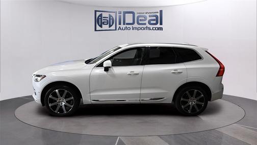 Crystal White Pearl Metallic 2019 Volvo XC60 T5 Inscription