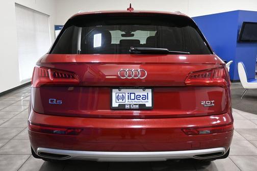 Matador Red Metallic 2018 Audi Q5 2.0T Premium Plus