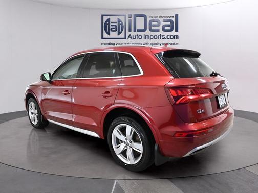 Matador Red Metallic 2018 Audi Q5 2.0T Premium Plus