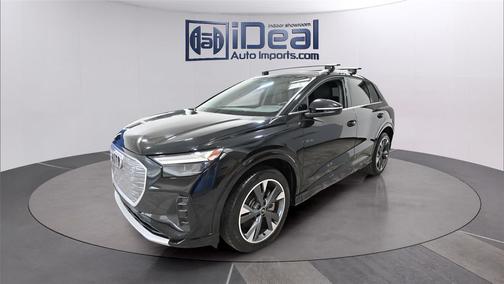 Mythos Black Metallic 2022 Audi e-tron Premium