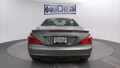 Palladium Silver Metallic 2013 Mercedes-Benz SL-Class 550