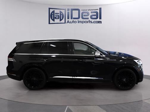 Infinite Black 2021 Lincoln Aviator Black Label AWD