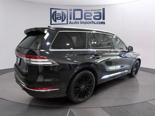 Infinite Black 2021 Lincoln Aviator Black Label AWD