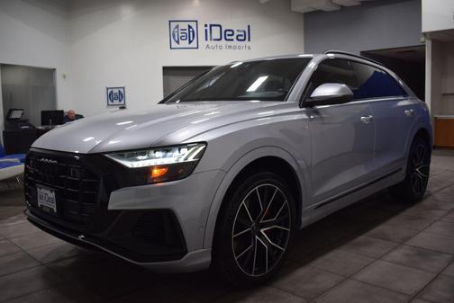 2021 Audi Q8 55 Premium Plus
