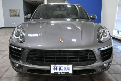 2018 Porsche Macan AWD