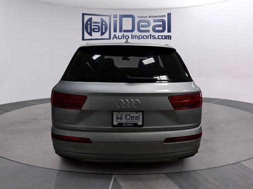 Florett Silver Metallic 2019 Audi Q7 55 Premium Plus