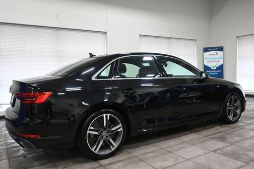 2017 Audi A4 2.0T Prestige