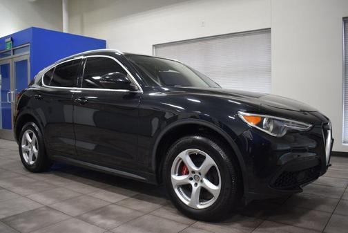 2019 Alfa Romeo Stelvio Base