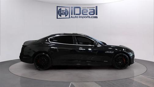 Nero 2018 Maserati Quattroporte S Q4 GranSport
