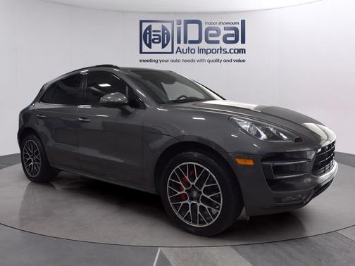 2017 Porsche Macan Turbo