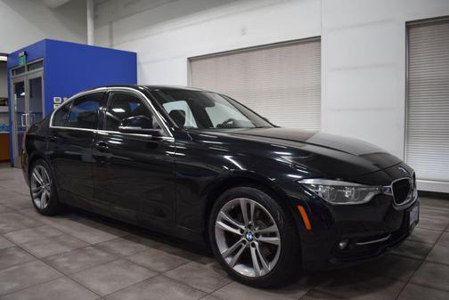 2018 BMW 330 xDrive