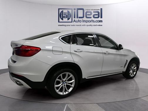Mineral White Metallic 2015 BMW X6 xDrive35i