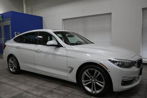 2017 BMW 330 Gran Turismo xDrive