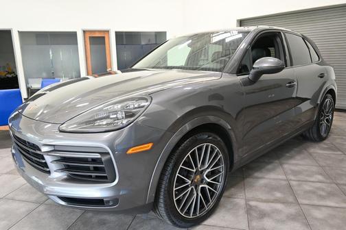 Quartzite Metallic 2019 Porsche Cayenne S