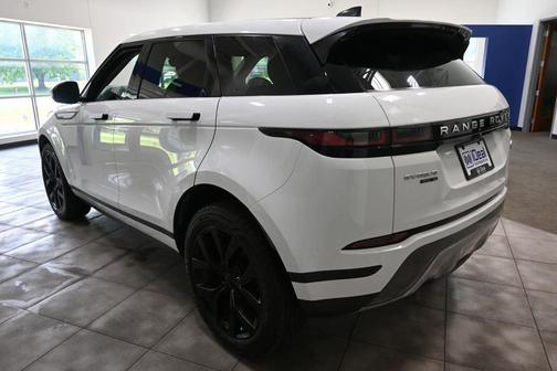 Yulong White Metallic 2020 Land Rover Range Rover Evoque SE