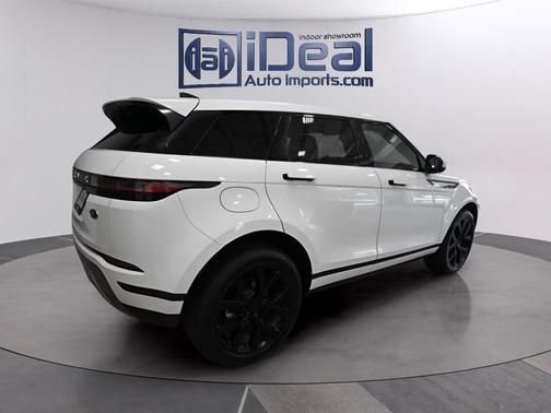 Yulong White Metallic 2020 Land Rover Range Rover Evoque SE