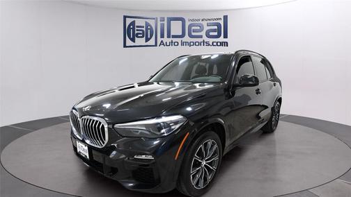 Black Sapphire Metallic 2019 BMW X5 xDrive50i
