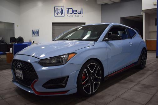2021 Hyundai Veloster Base