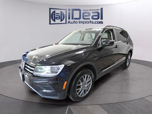 Deep Black Pearl 2020 Volkswagen Tiguan 2.0T SE 4MOTION