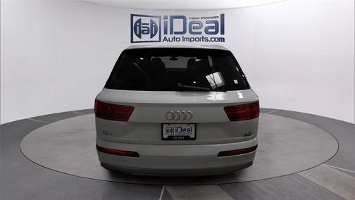 Glacier White Metallic 2018 Audi Q7 3.0T Premium Plus