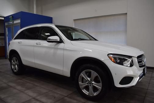 2017 Mercedes-Benz GLC 300 4MATIC