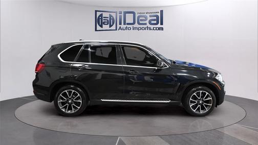 Black Sapphire Metallic 2016 BMW X5 xDrive35i