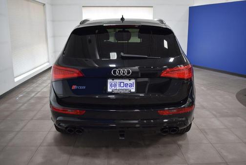 Photo 3 of 32 of 2017 Audi SQ5 3.0T Premium Plus