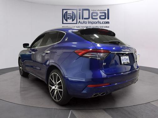 2021 Maserati Levante Base