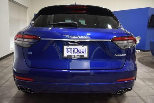 2021 Maserati Levante Base