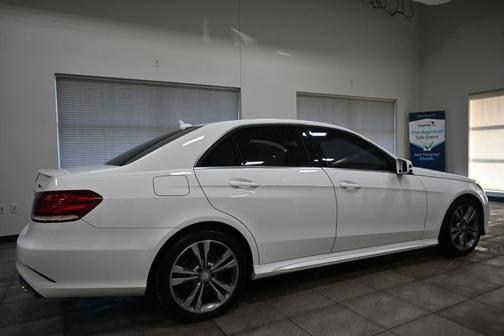 2016 Mercedes-Benz E-Class 4MATIC